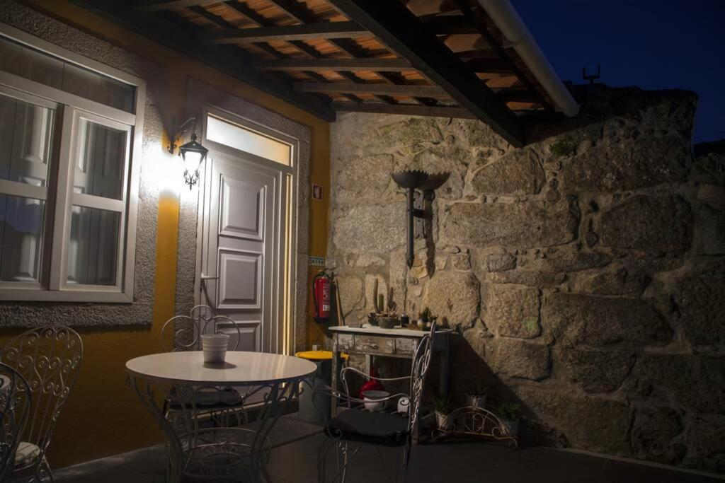 Cedofeita Village Porto Bagian luar foto